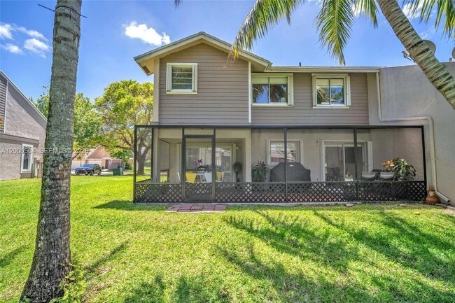 Building Photo - 15743 Woodgate Pl