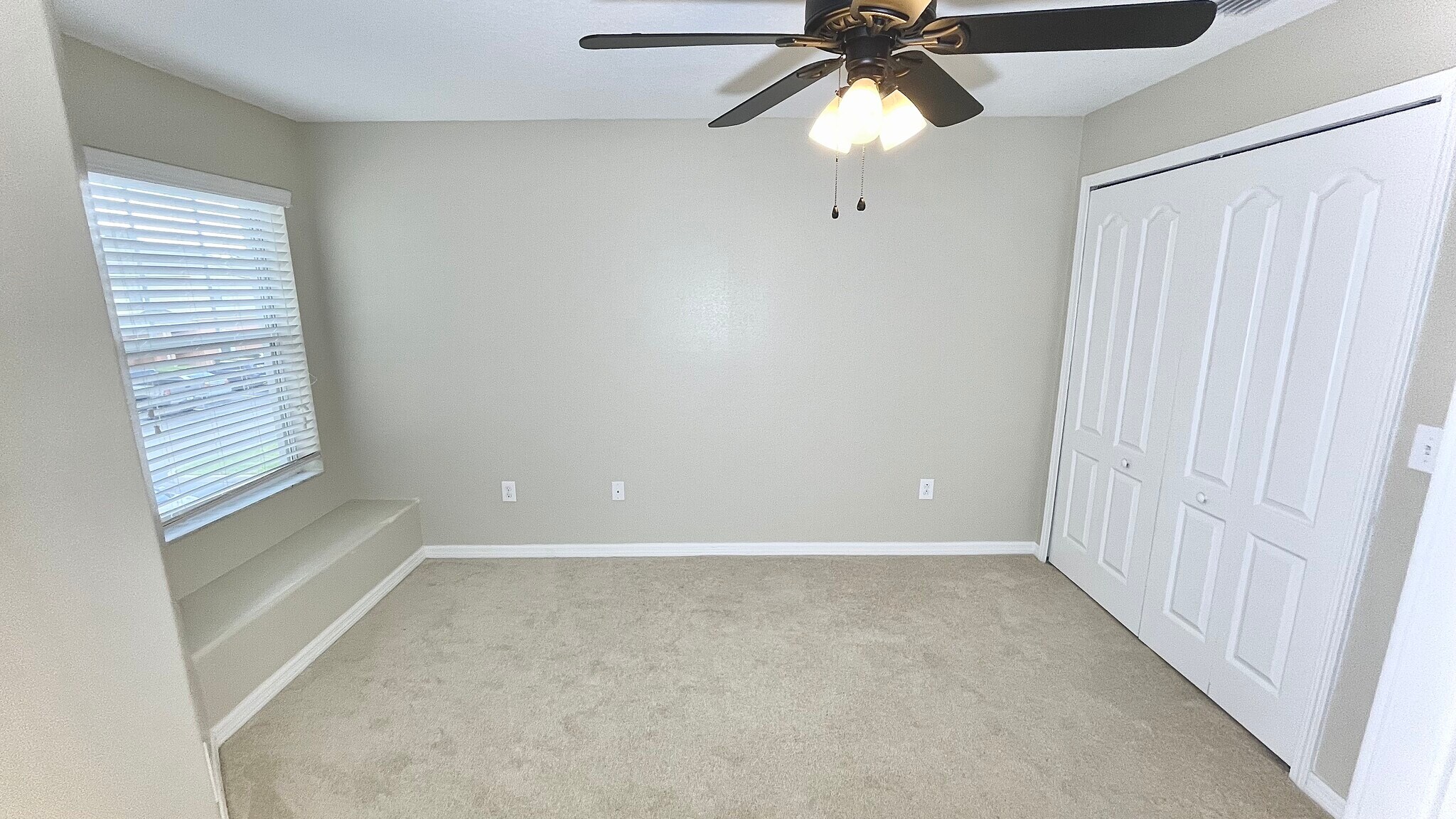 Building Photo - 4167 Shade Tree Ln