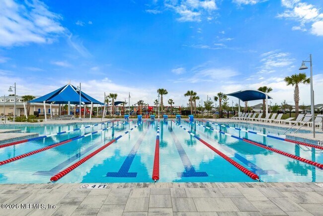 Building Photo - 368 Woods Ln