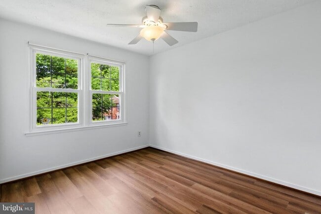 Building Photo - 351 Gundry Dr