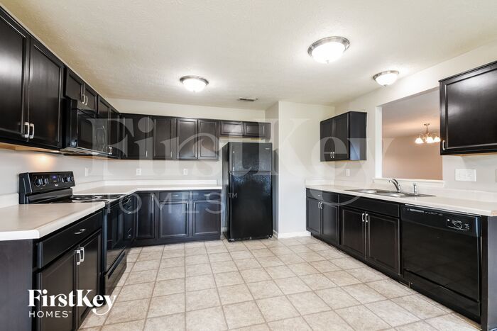Building Photo - 6236 Emerald Lake Ct