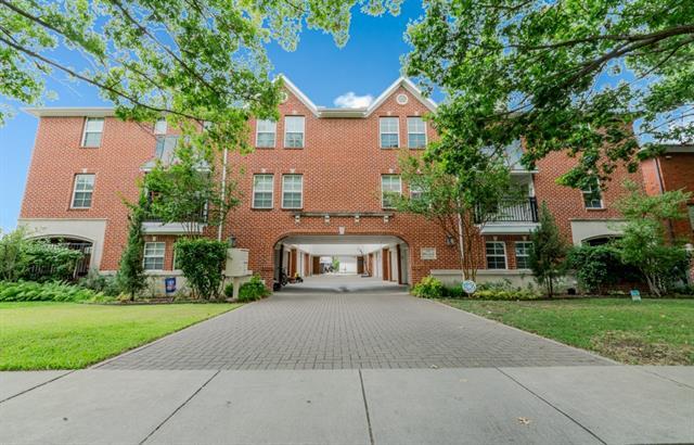 Primary Photo - 4133 Hyer St
