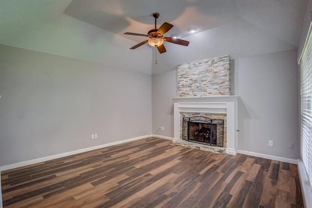 Building Photo - 5501 Gateway Ln