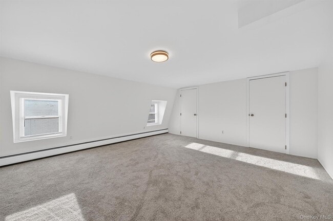 Building Photo - 12 Scotchtown Ave