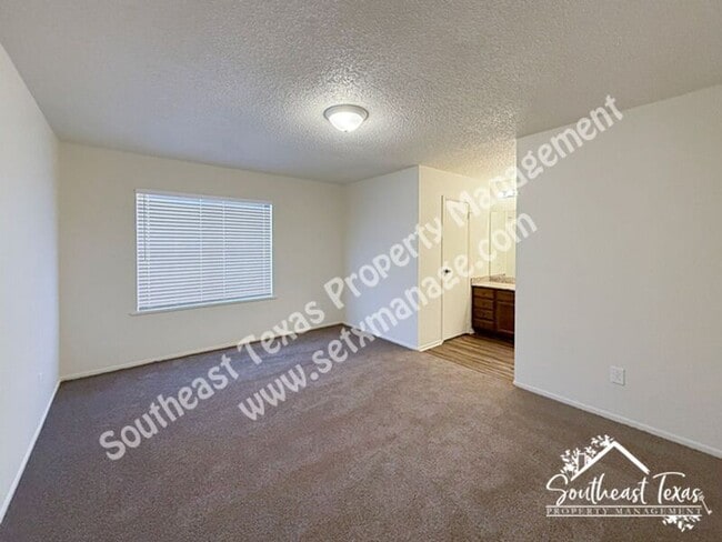 Building Photo - 4127 Arthur Ln