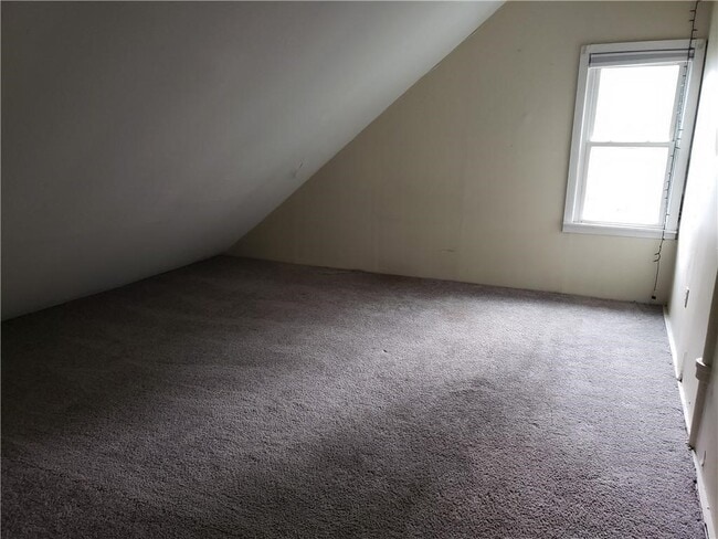 Building Photo - 36 Berkshire St