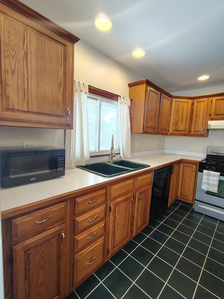 Kitchen - 45 Myers Ave