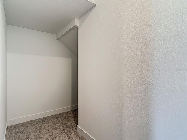 Building Photo - 410 S Westshore Blvd