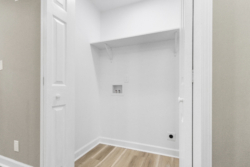 Building Photo - 2041 Nettie Ct