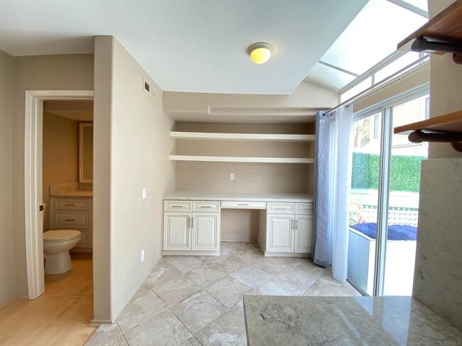 Building Photo - 12974 Carmel Creek Rd