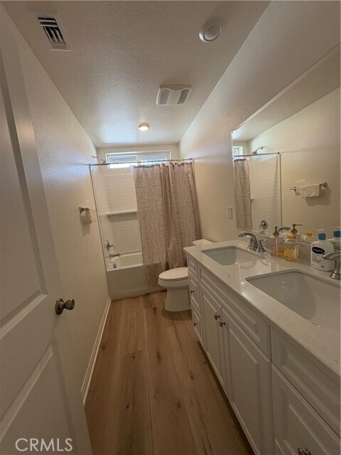 Building Photo - 16149 Alamo Ct