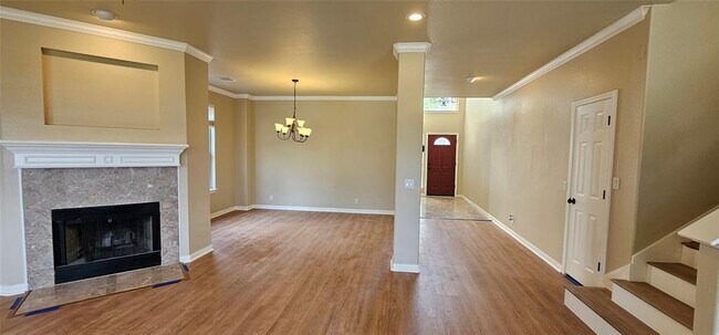 Building Photo - 11505 Emerald Falls Dr