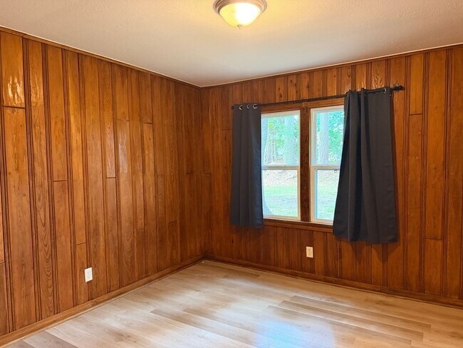 Building Photo - 224 Virginia