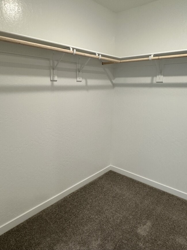 Building Photo - 4417 Hampton Wy