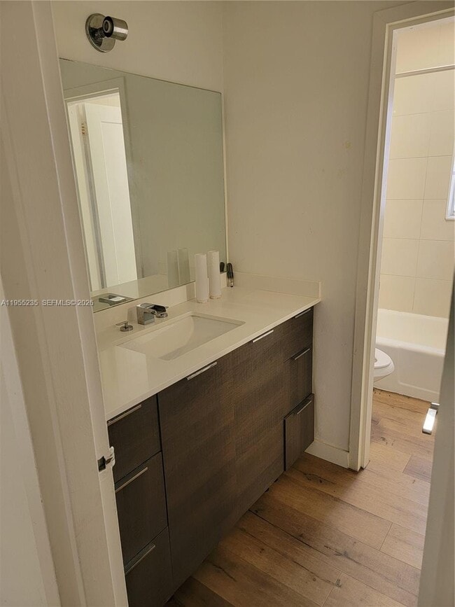 Building Photo - 5112 NW 79th Ave