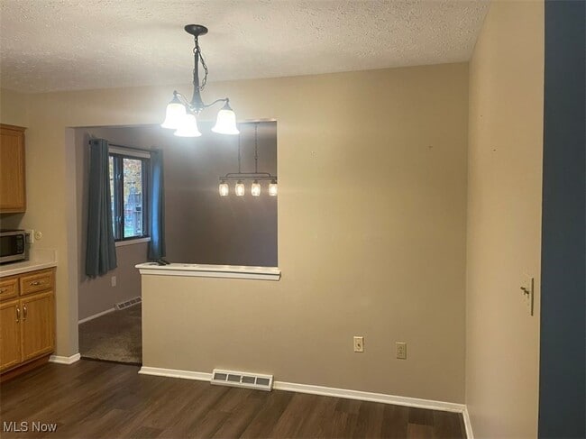 Building Photo - 14292 Trenton Ave