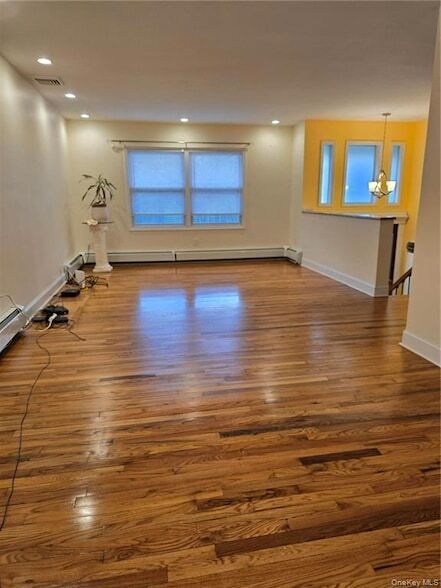 Building Photo - 2115 State Rte 55