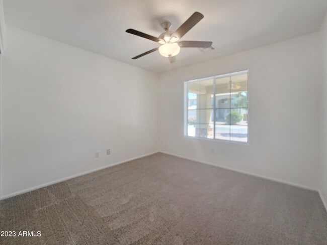 Building Photo - 17470 W Elizabeth Ave