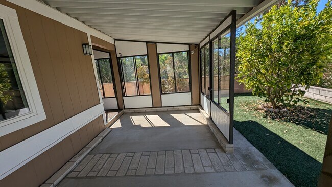 Building Photo - 909 Richland Rd