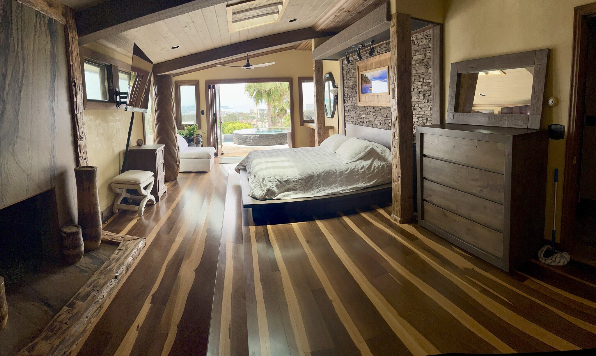Master Suite doors open to Pool Deck - 1173 Van Nuys St