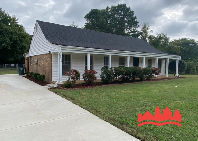 Building Photo - 3428 Emerald St