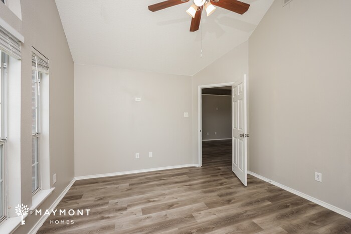 Building Photo - 507 Brazos St