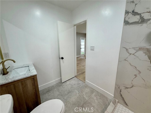 Building Photo - 8561 Marklein Ave