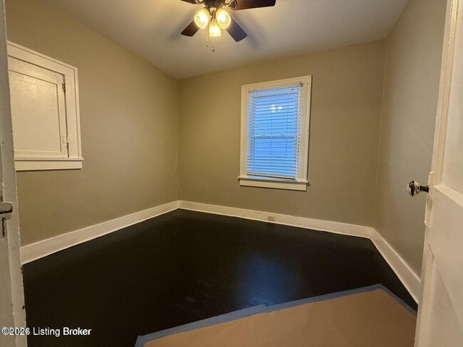 Building Photo - 1234 W Woodlawn Ave