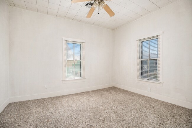 Building Photo - 3309 Avenue N