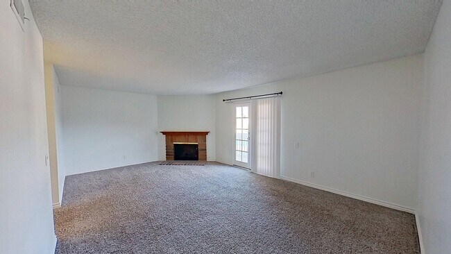 Building Photo - 26 Duane