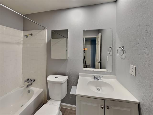 Building Photo - 7439 Oakmore Dr