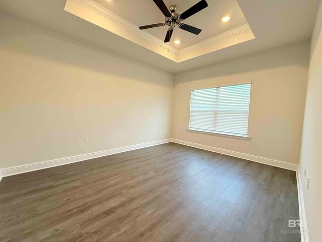 Building Photo - 30837 Semper Dr