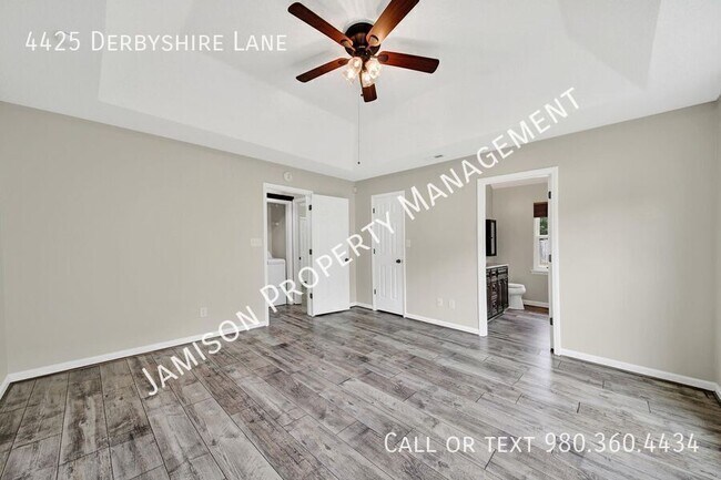 Building Photo - 4425 Derbyshire Ln