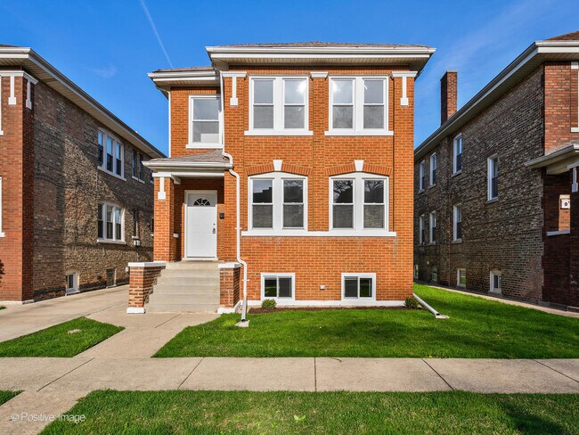 Primary Photo - 1425 Grove Ave