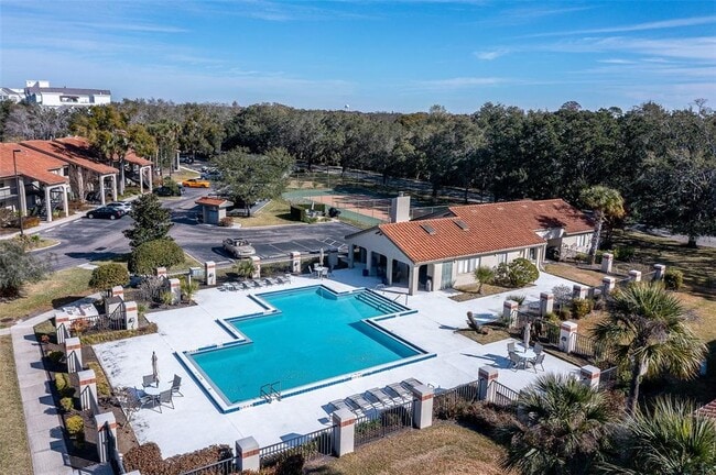 Building Photo - 2411 Gallery View Dr