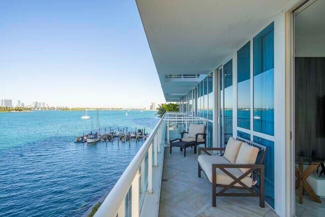 Building Photo - 540 West Ave