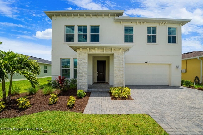 Building Photo - 640 Veridian Cir NW