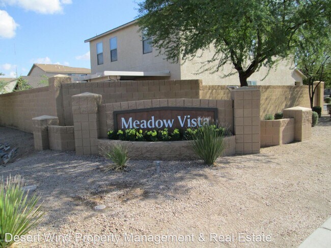 Building Photo - 40565 N Glen Meadows Ln