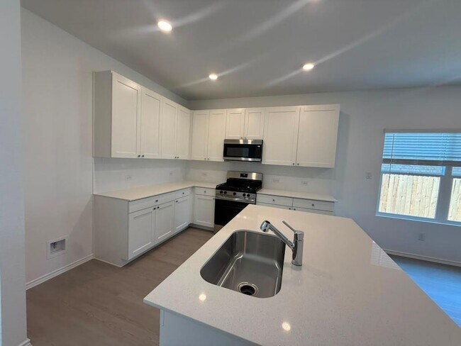 Building Photo - 17808 Indigo Bunting Ln