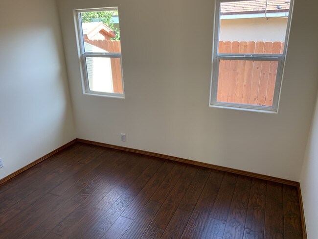 Bedroom 1 - 6136 Cahuenga Blvd