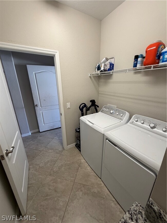 Building Photo - 4284 Raffia Palm Cir