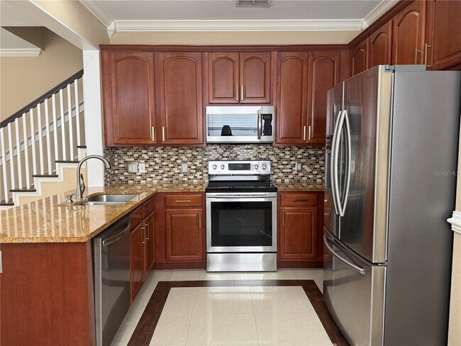 Building Photo - 934 Rock Harbor Ave