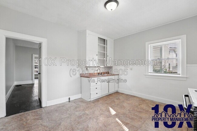 Building Photo - 130 S Richardson Ave