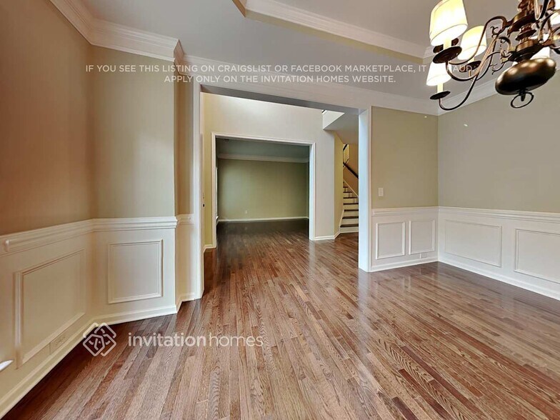 Building Photo - 10716 Drake Hill Dr