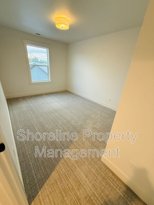 Building Photo - 2009 Freya Ct