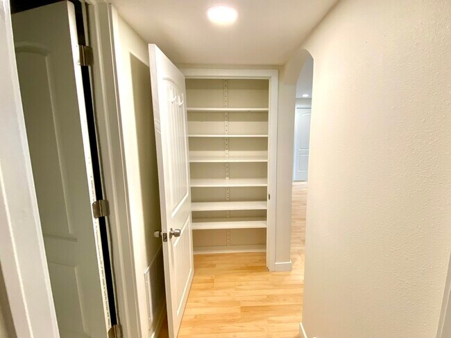 Building Photo - 3558 Sharp Shinned Trail