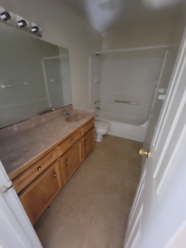 Building Photo - 704 Atkinson Ave