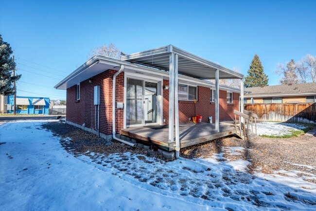 Building Photo - 6024 S Prince St