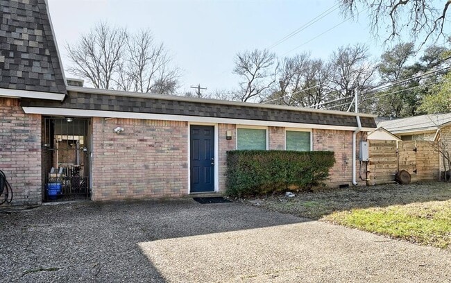 Primary Photo - 4101 Rockford Ln