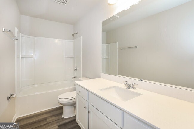 Building Photo - 613 Knightsbridge Ln